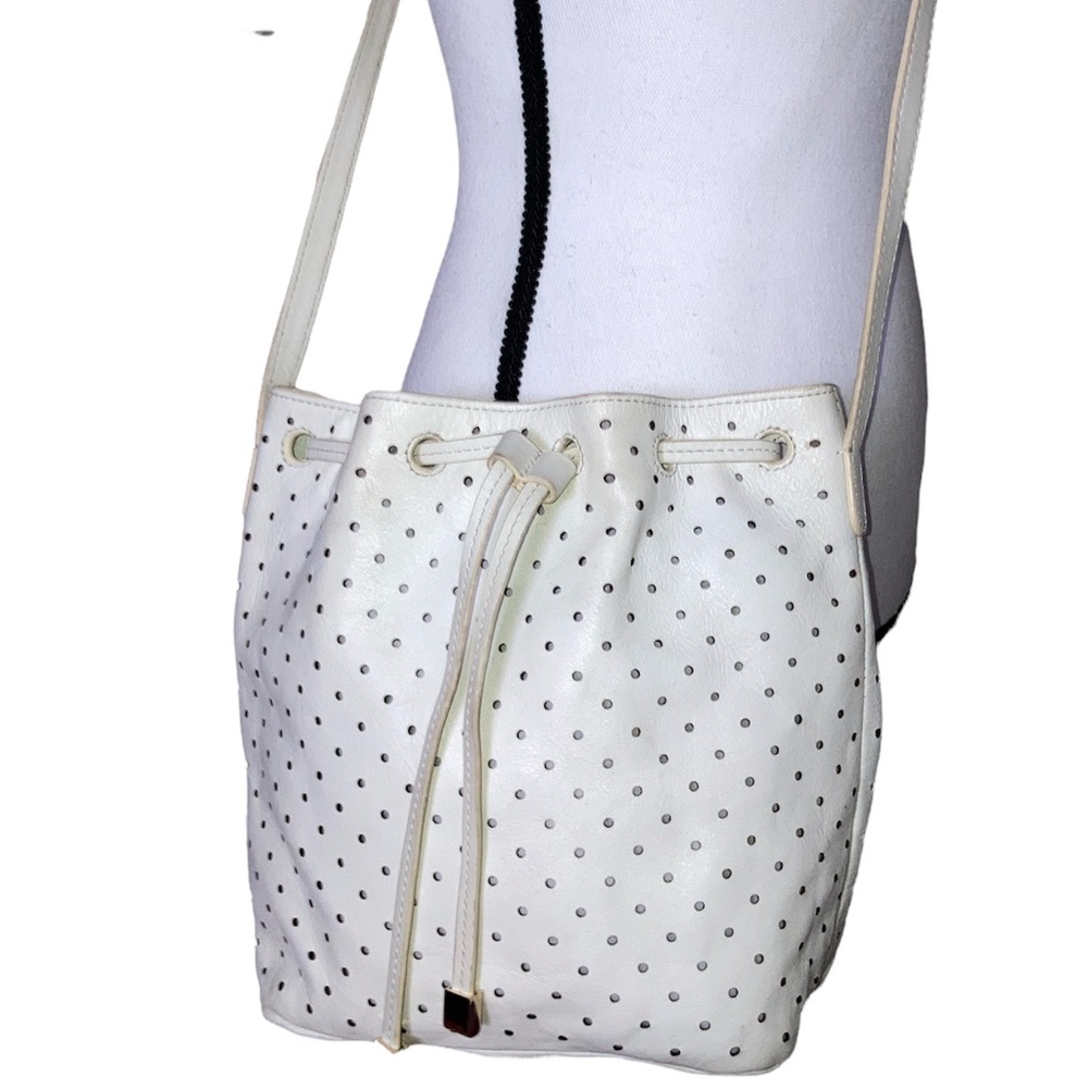 Barneys  New York Crossbody Leather Bucket Bag - Picture 4 of 9